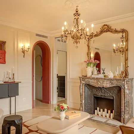 With Eiffel Tower View Apartment Paris