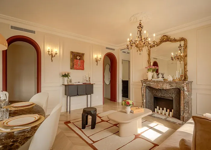 With Eiffel Tower View *