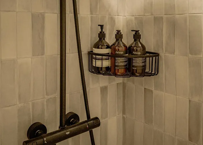 With Eiffel Tower View アパート パリ