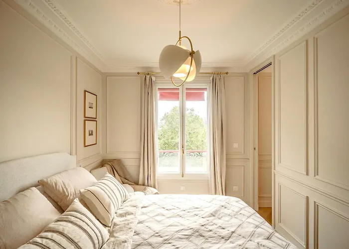 With Eiffel Tower View * Paris